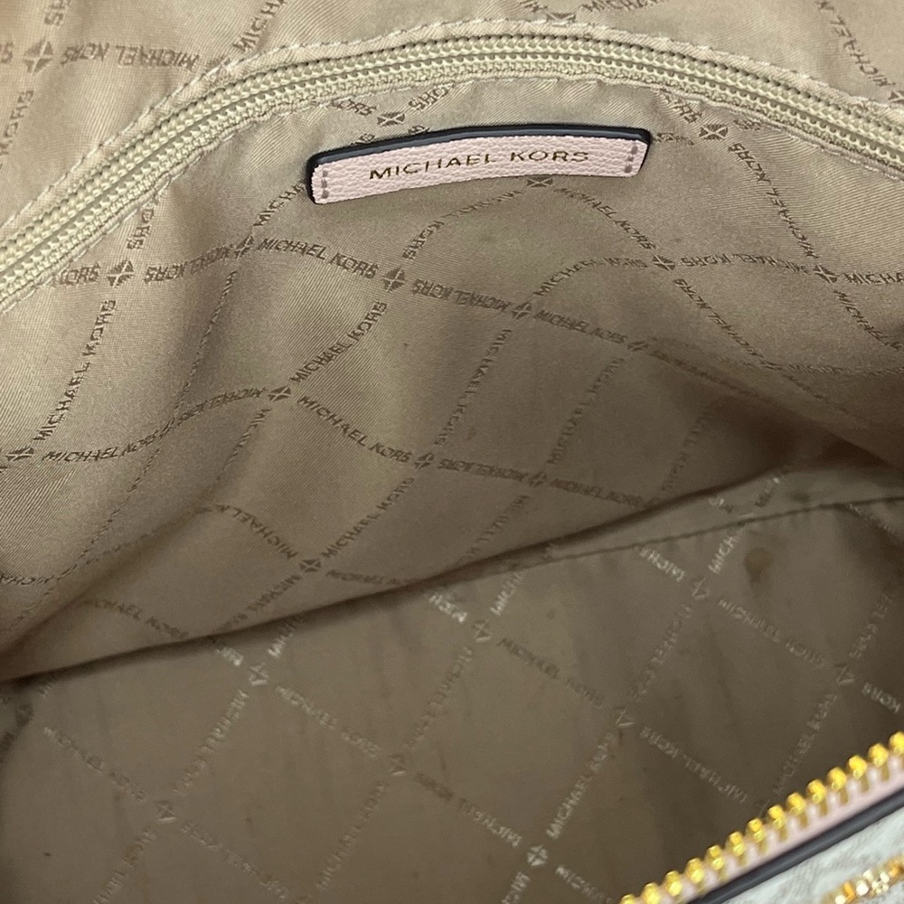 Michael Kors Pink and Gray Tote Bag Set - Picture 8 of 10